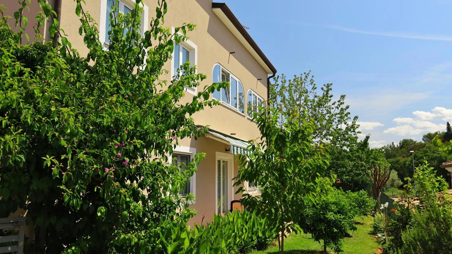 Bozica House With Apartments Murine 0*,  Croazia